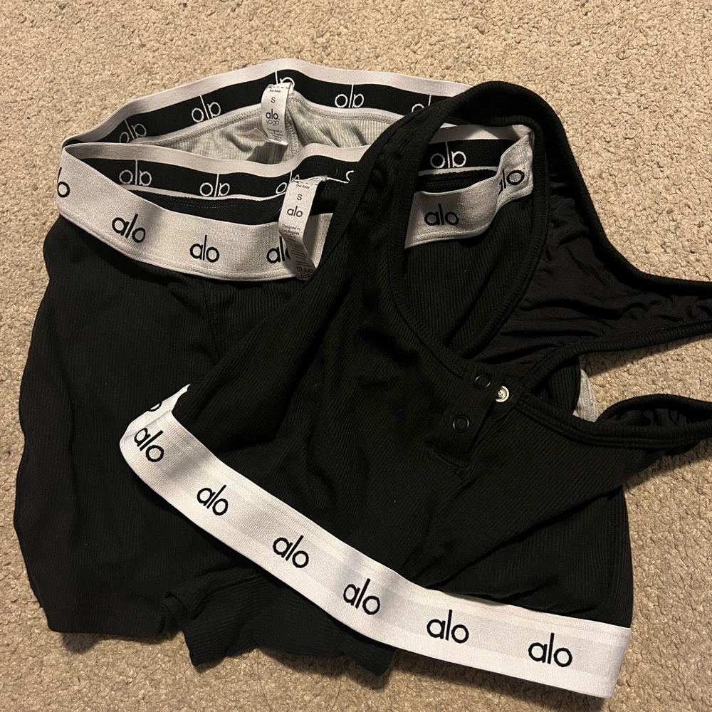 Alo Yoga set